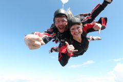 Fallschirmtandemsprung Skydive Exit