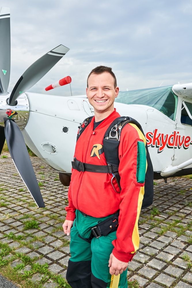 2022-06-06-Skydive-Exit_web_02_©Stoltenberg